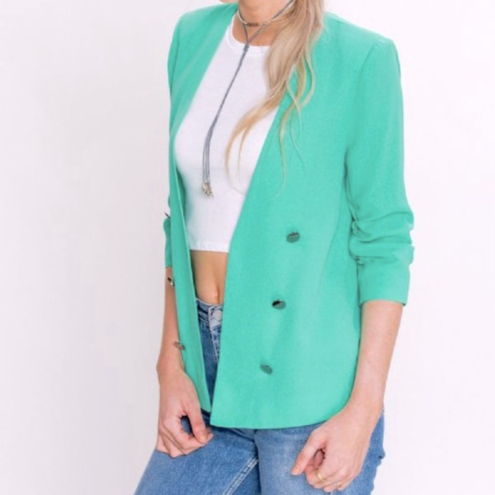 Emerald split back blazer
